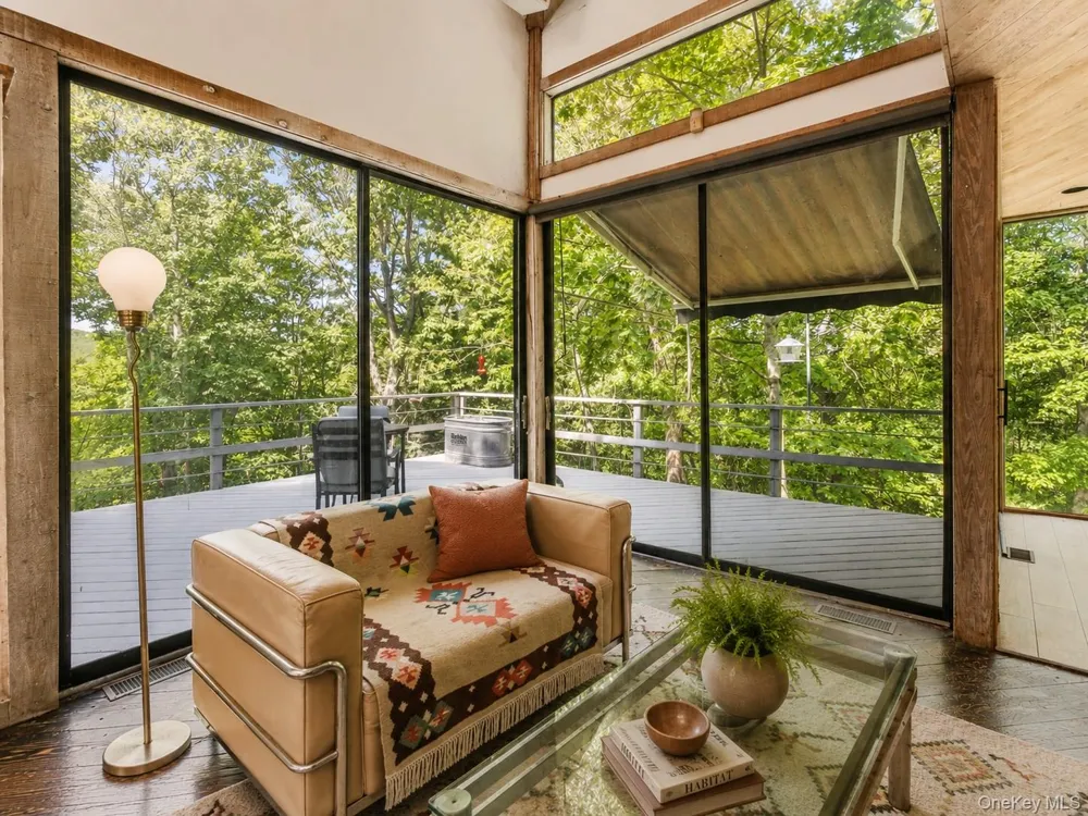 8 Cliff Court Carmel, NY 10512