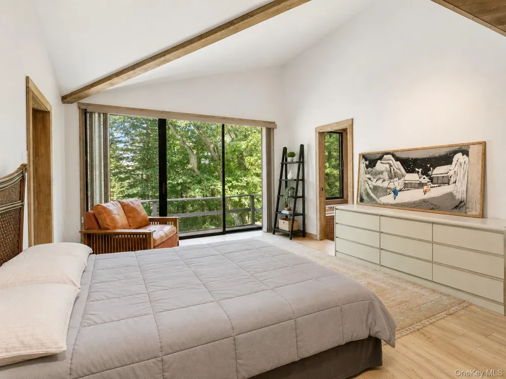 8 Cliff Court Carmel, NY 10512