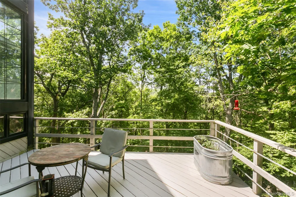 8 Cliff Court Carmel, NY 10512