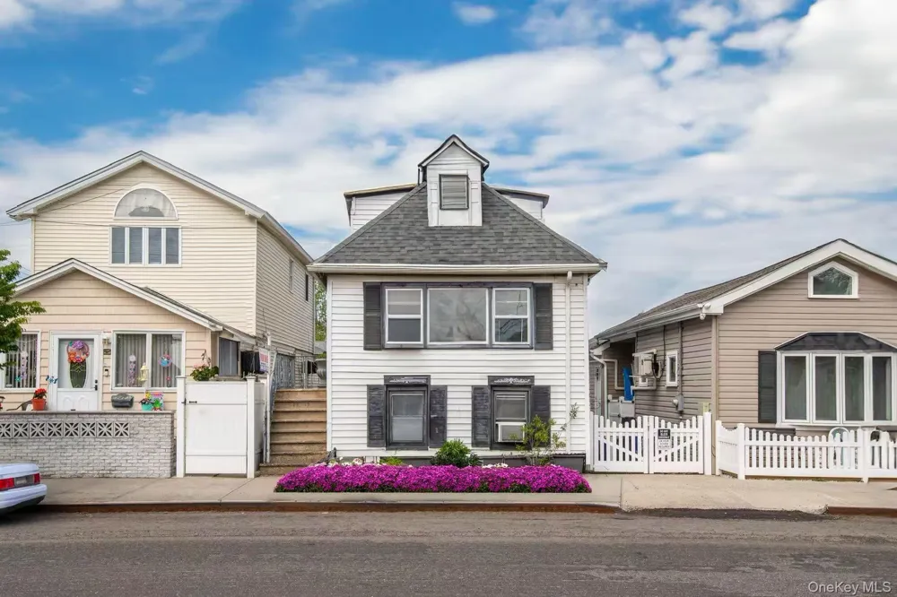 14-11 Cross Bay Boulevard Broad Channel, NY 11693