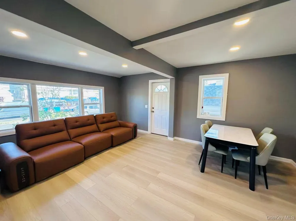 14-11 Cross Bay Boulevard Broad Channel, NY 11693