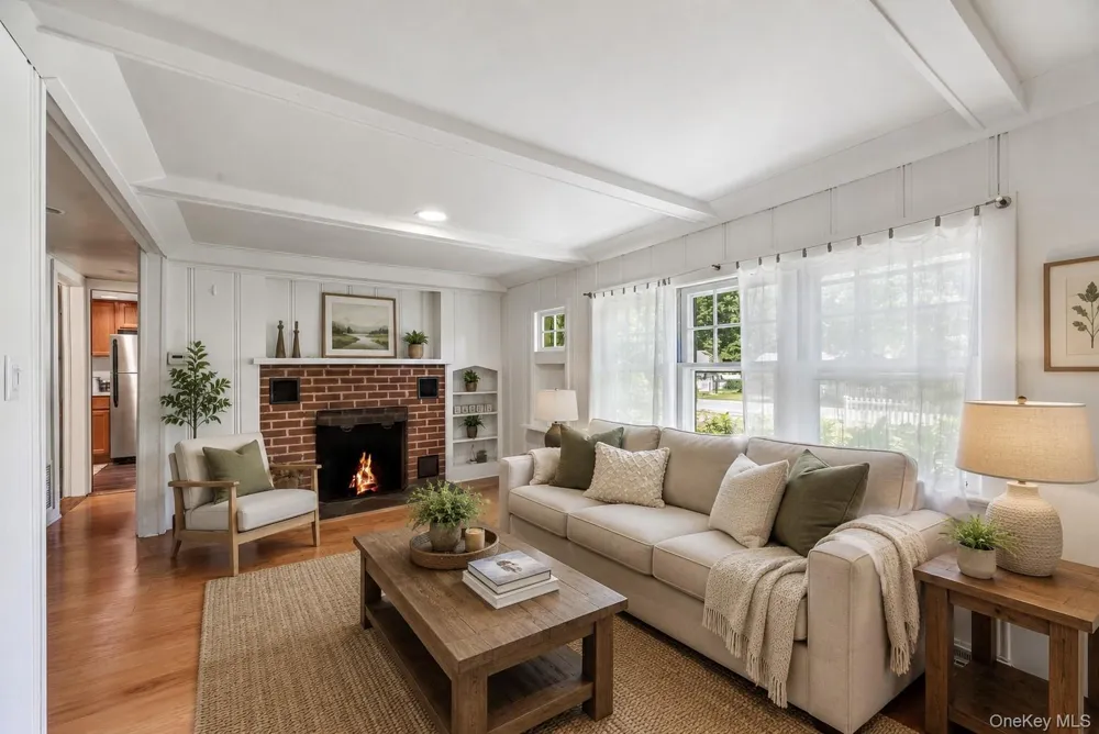 420 Sigsbee Road Mattituck, NY 11952