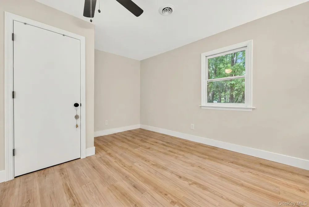 5 Lazy Brook Lane Woodstock, NY 12498