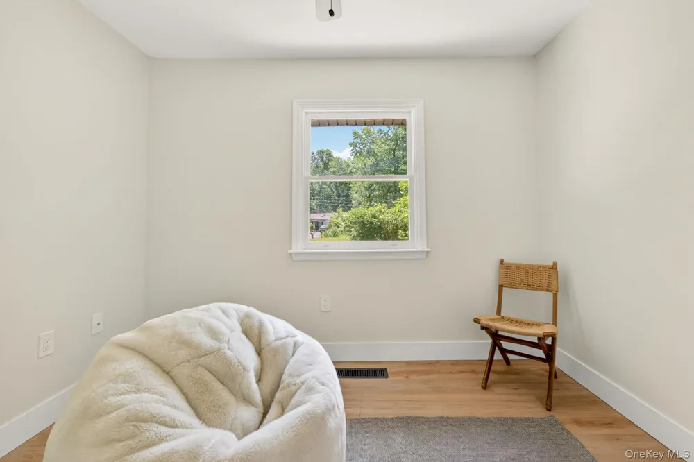 5 Lazy Brook Lane Woodstock, NY 12498