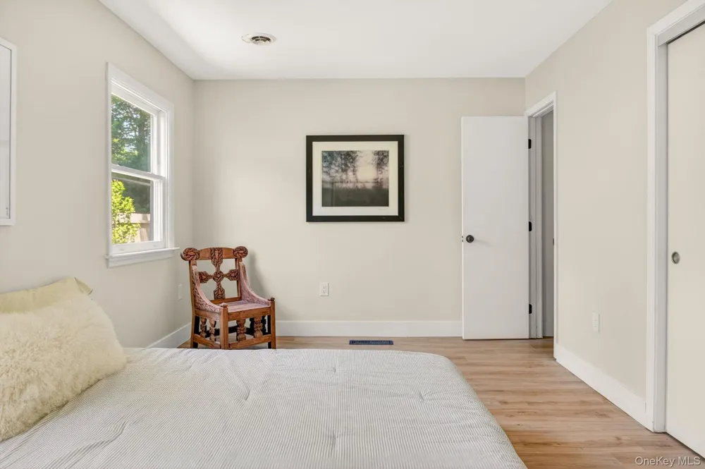 5 Lazy Brook Lane Woodstock, NY 12498