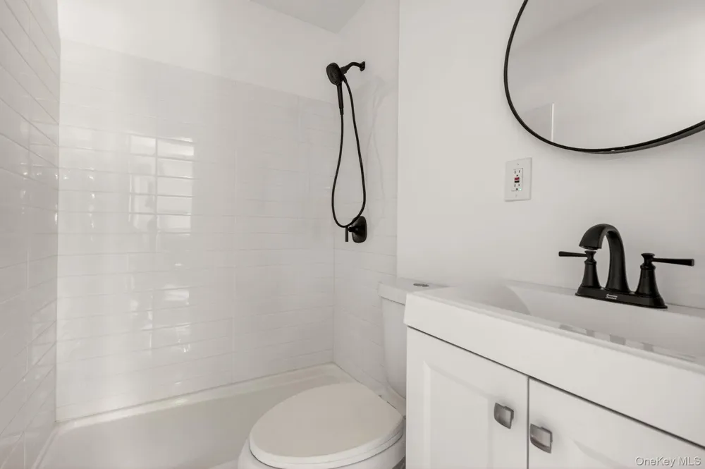 5 Lazy Brook Lane Woodstock, NY 12498