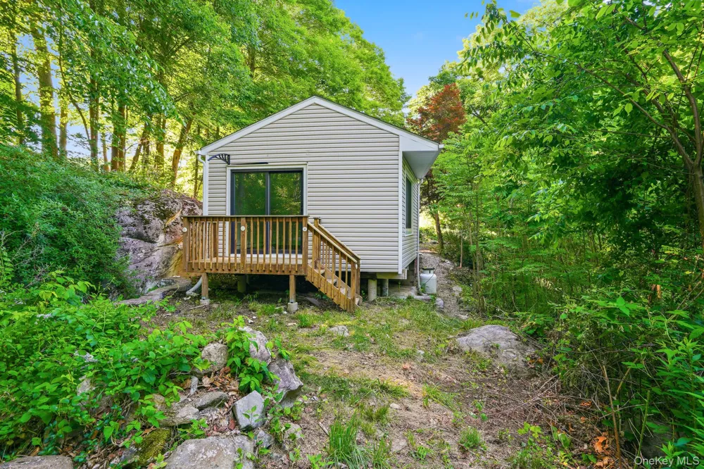 32 Lacona Drive Patterson, NY 12563