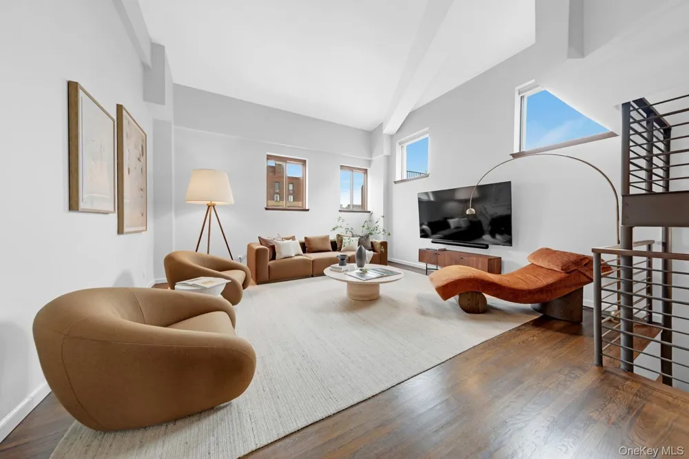 305 2nd Avenue #716 New York (Manhattan), NY 10003