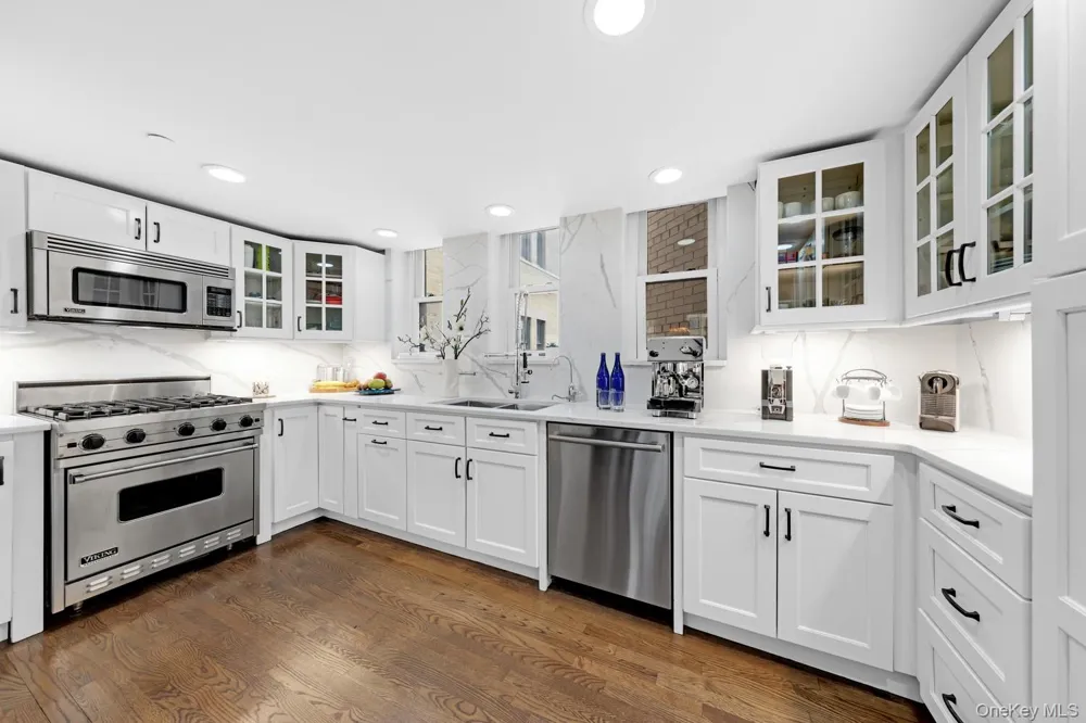 305 2nd Avenue #716 New York (Manhattan), NY 10003