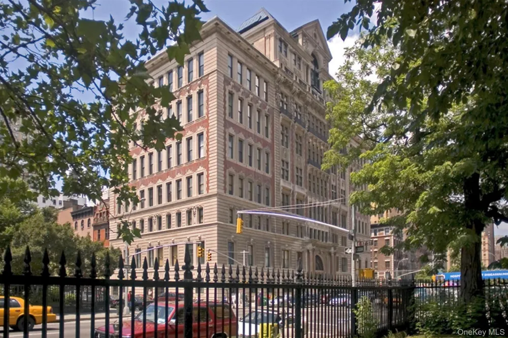 305 2nd Avenue #716 New York (Manhattan), NY 10003