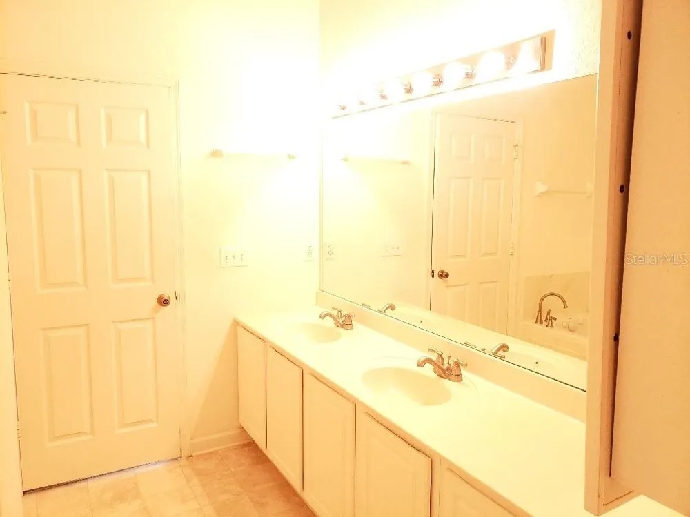 8625 GREENBANK BLVD Windermere, FL 34786