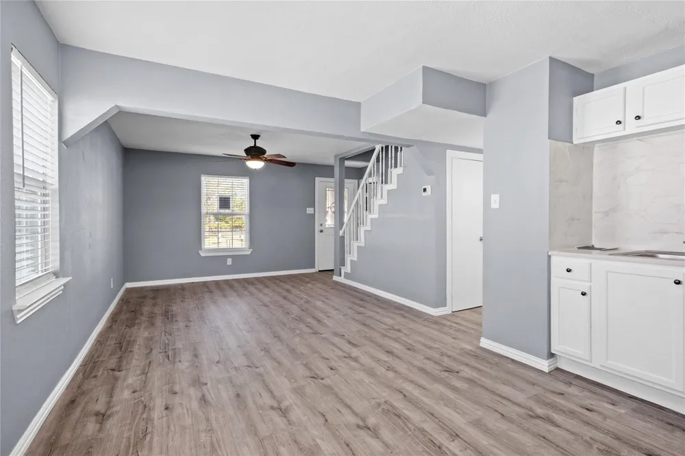 13008 Horseshoe Trail Balch Springs, TX 75180