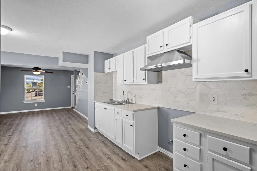 13008 Horseshoe Trail Balch Springs, TX 75180