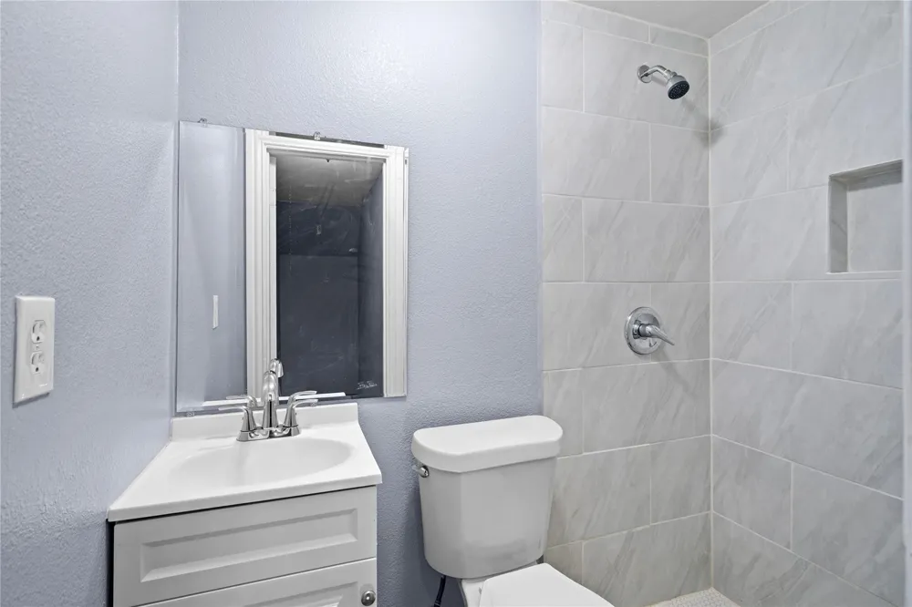 13008 Horseshoe Trail Balch Springs, TX 75180