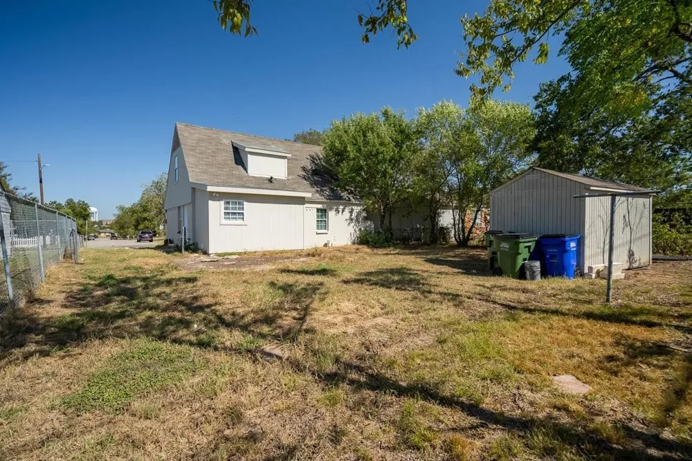 13008 Horseshoe Trail Balch Springs, TX 75180
