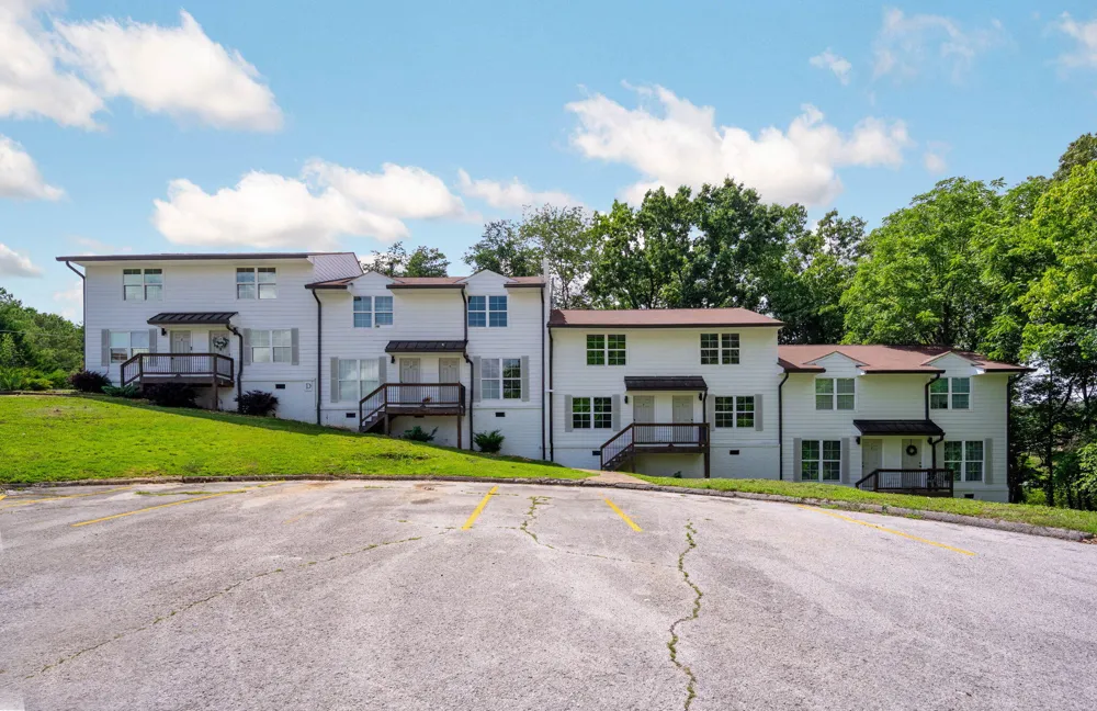400 Gallery Lane Hixson, TN 37343