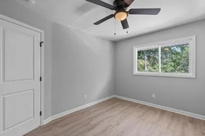 400 Gallery Lane Hixson, TN 37343