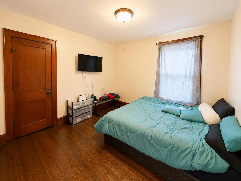 4319 Towle Avenue Hammond, IN 46327
