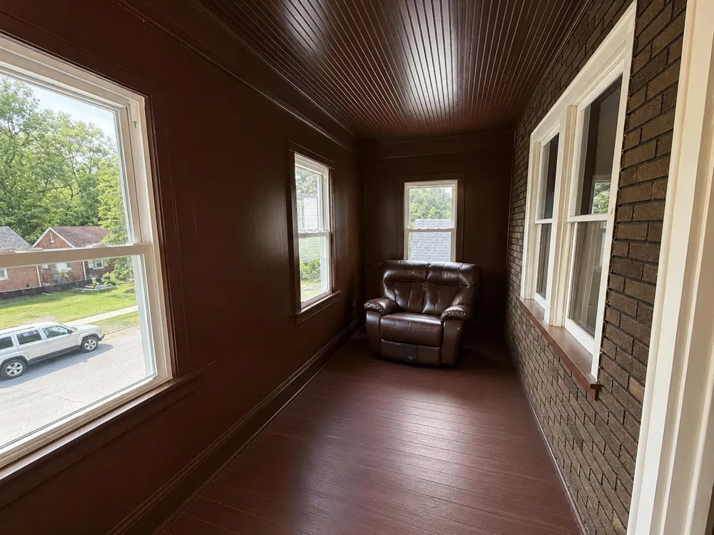 4319 Towle Avenue Hammond, IN 46327