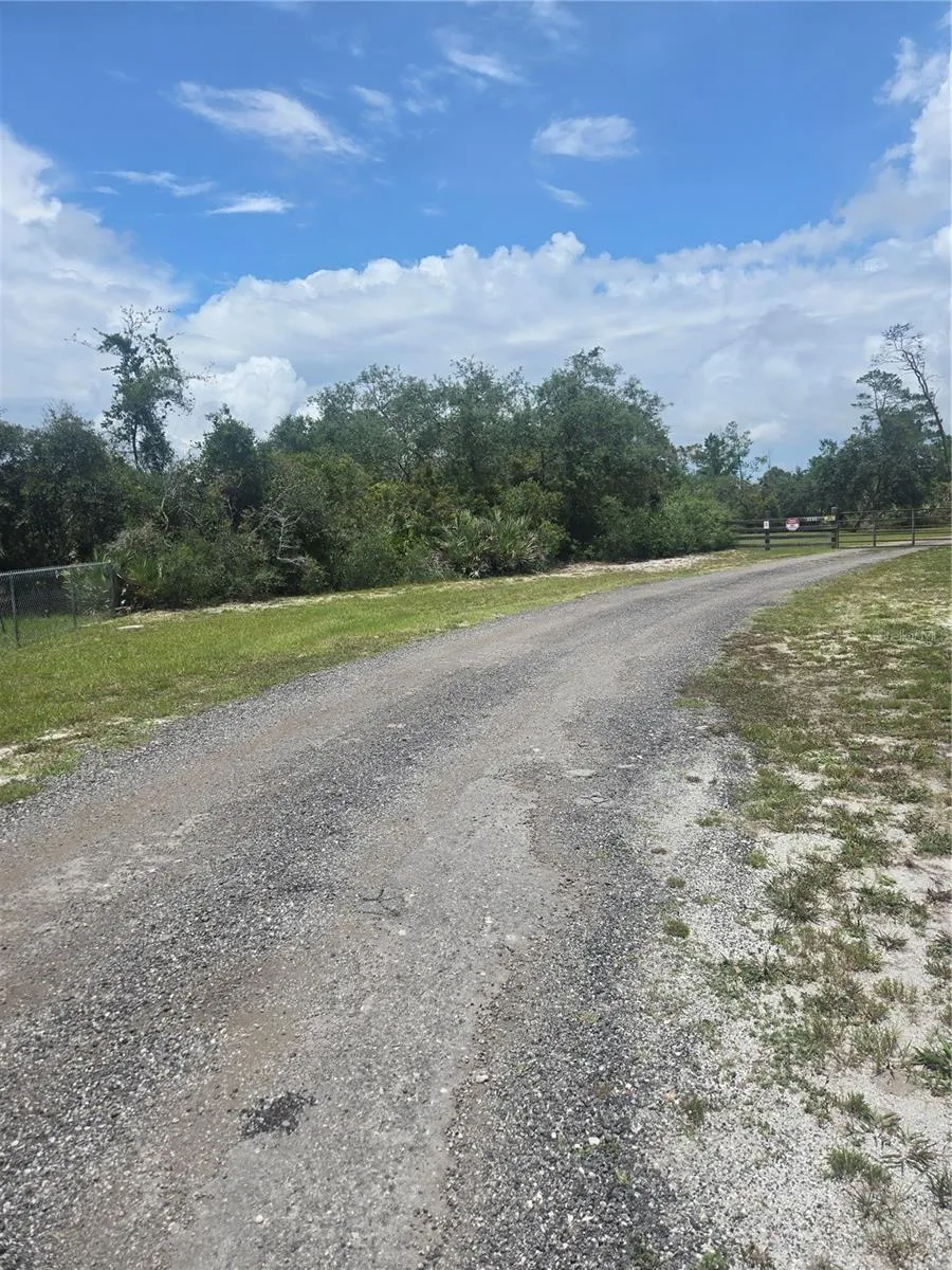 3120 LORI COURT Deltona, FL 32738
