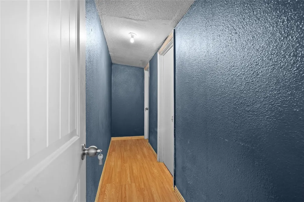 4115 S Peachtree Road Balch Springs, TX 75180