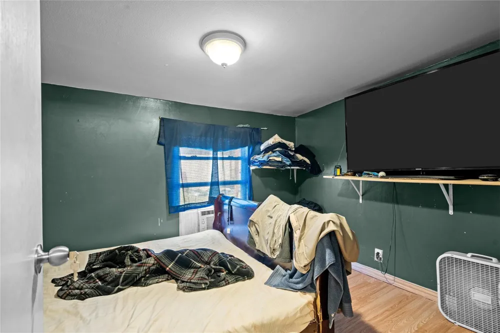 4115 S Peachtree Road Balch Springs, TX 75180