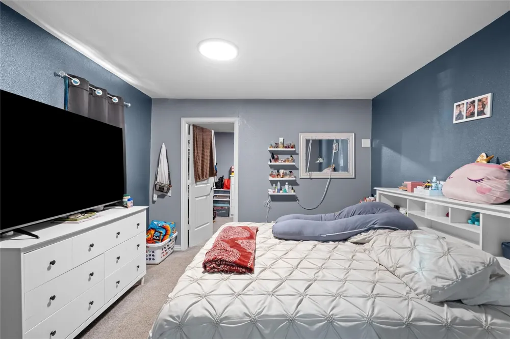 4115 S Peachtree Road Balch Springs, TX 75180
