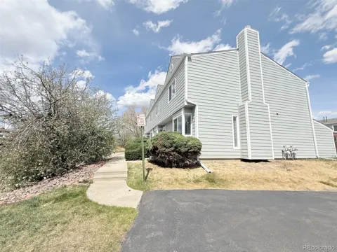 7612 Lexington Manor Drive
