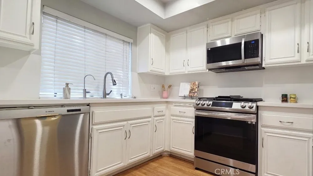 1913 Huntington Drive #D Duarte, CA 91010