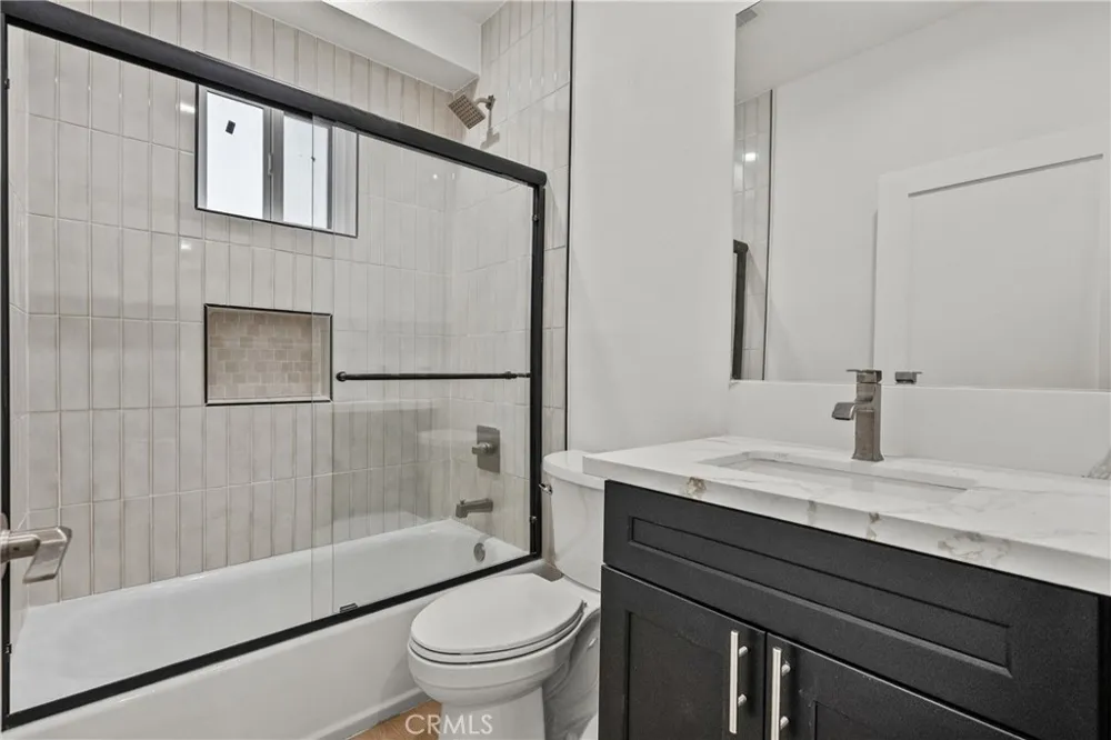 326 Leslie Way Highland Park, CA 90042