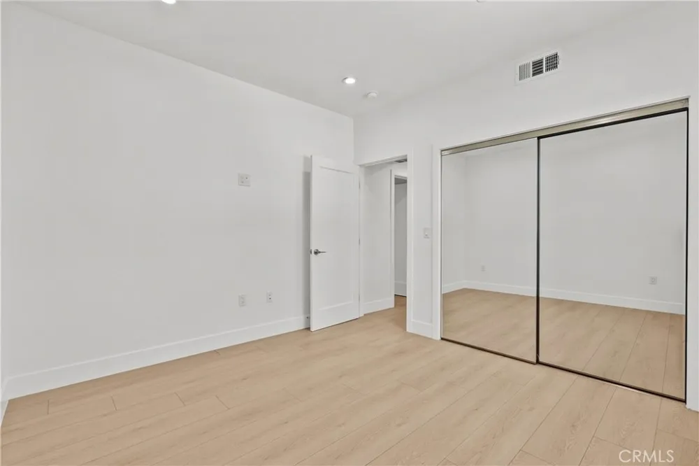 326 Leslie Way Highland Park, CA 90042