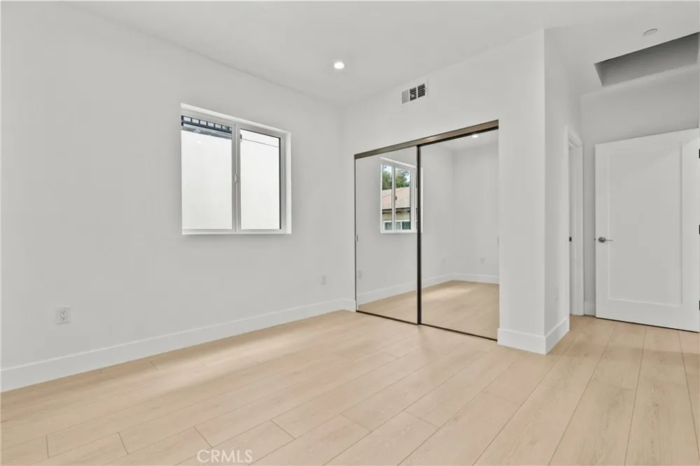 326 Leslie Way Highland Park, CA 90042