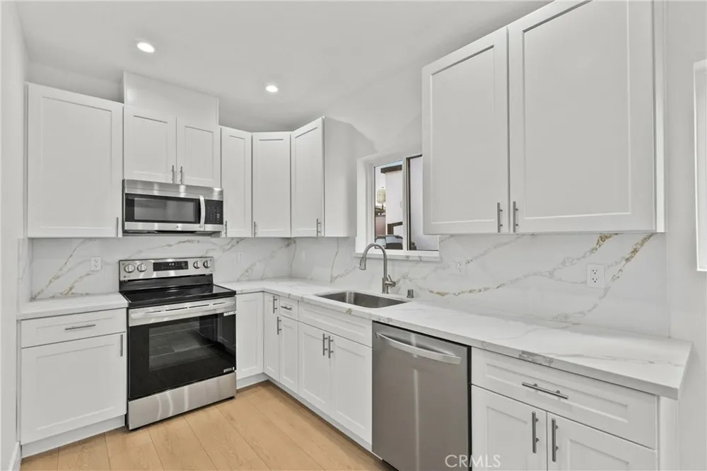 326 Leslie Way Highland Park, CA 90042