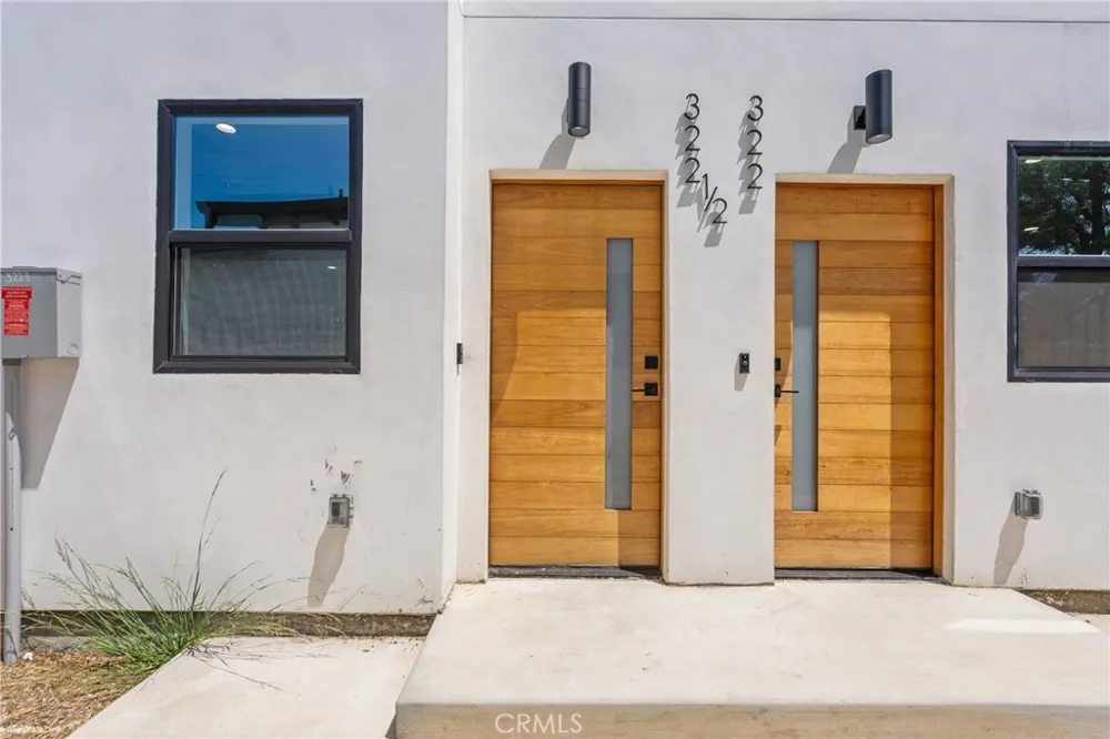 322 Leslie Way Highland Park, CA 90042