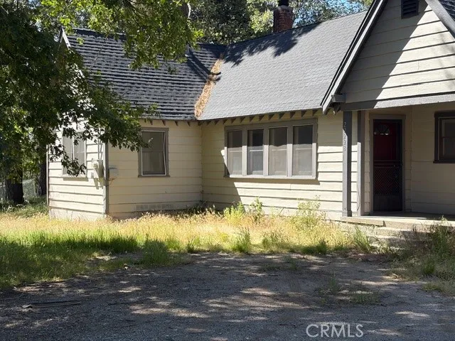 22228 Forest Cedarpines Park, CA 92322