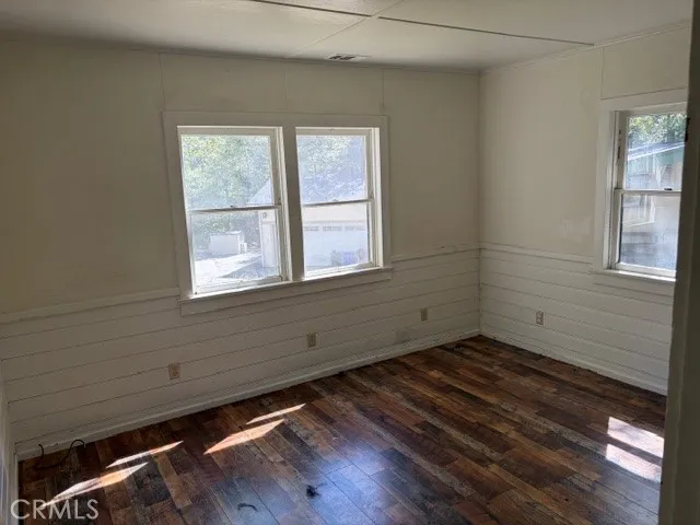 22228 Forest Cedarpines Park, CA 92322