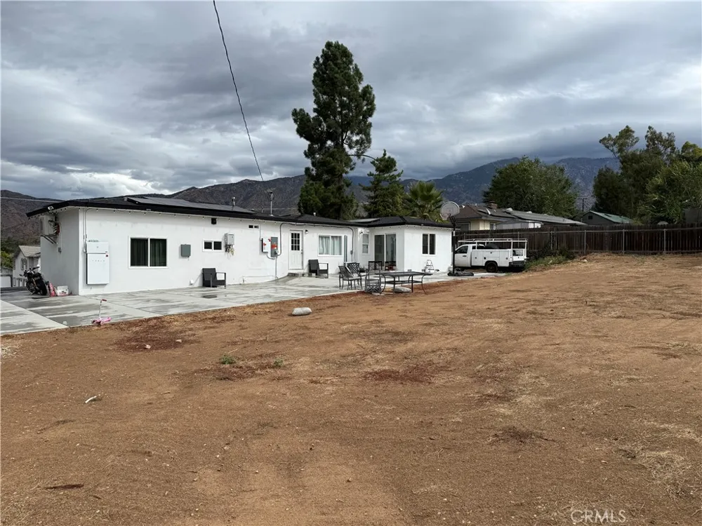 36041 Highland Yucaipa, CA 92399
