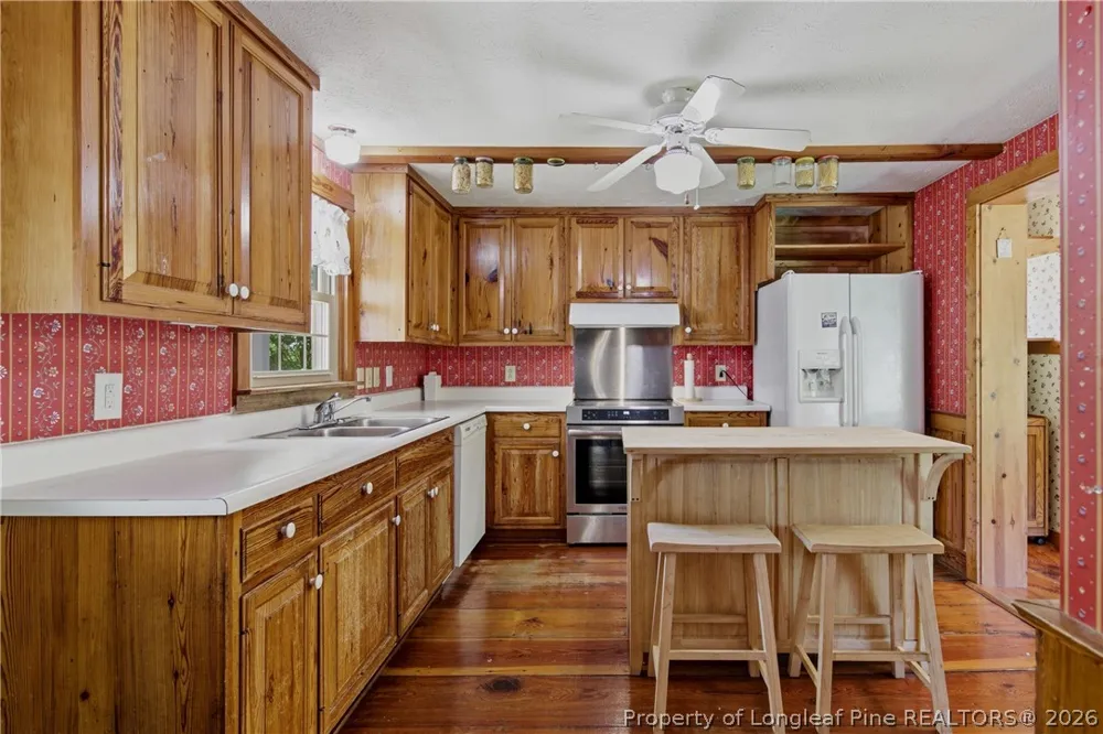 5314 Ole Cypress Springs Road Hope Mills, NC 28348
