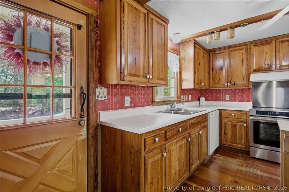 5314 Ole Cypress Springs Road Hope Mills, NC 28348