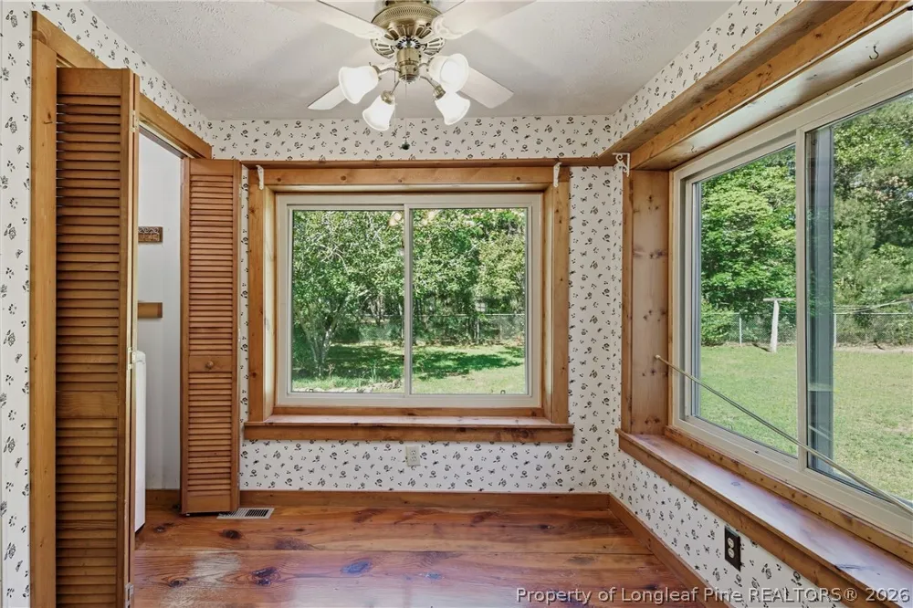 5314 Ole Cypress Springs Road Hope Mills, NC 28348