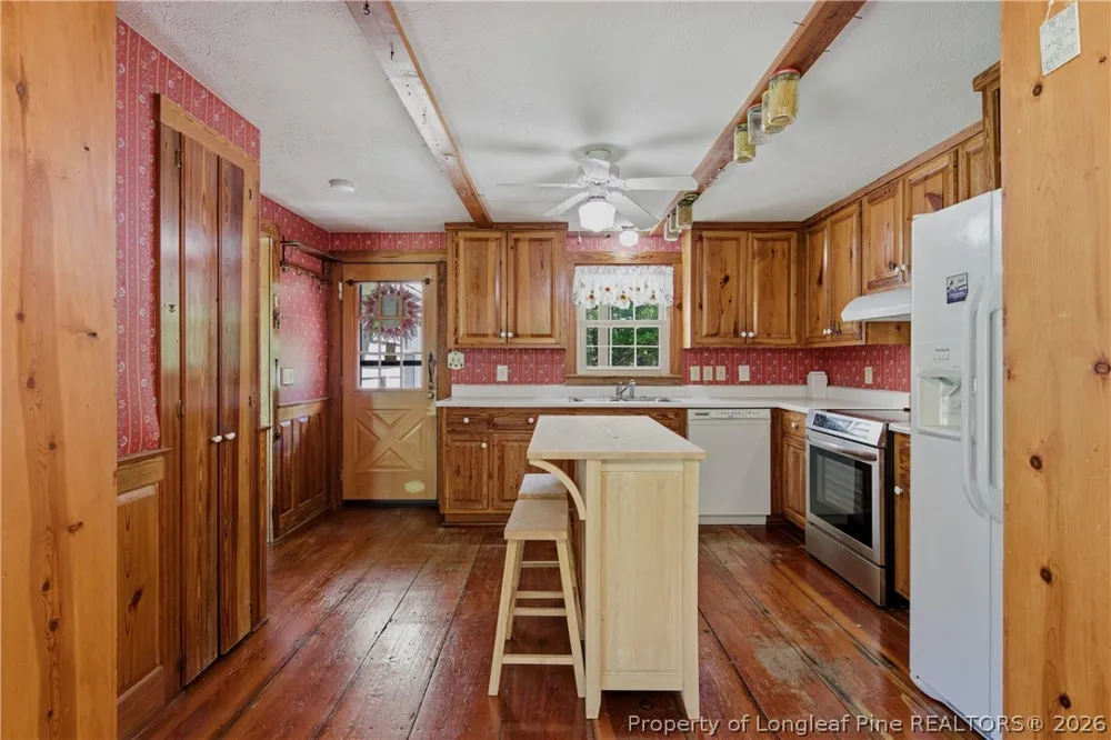 5314 Ole Cypress Springs Road Hope Mills, NC 28348