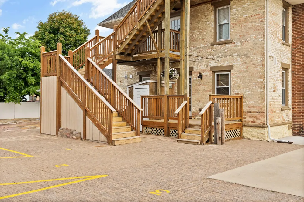 424 Huron Street South Haven City, MI 49090