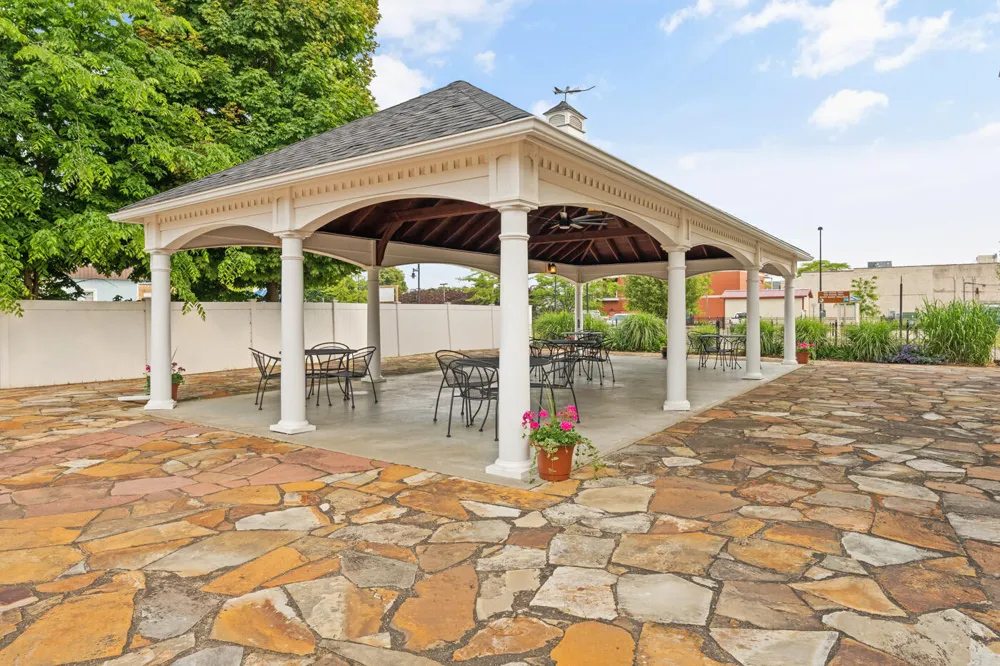 424 Huron Street South Haven City, MI 49090