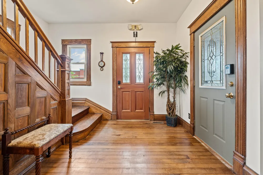 424 Huron Street South Haven City, MI 49090