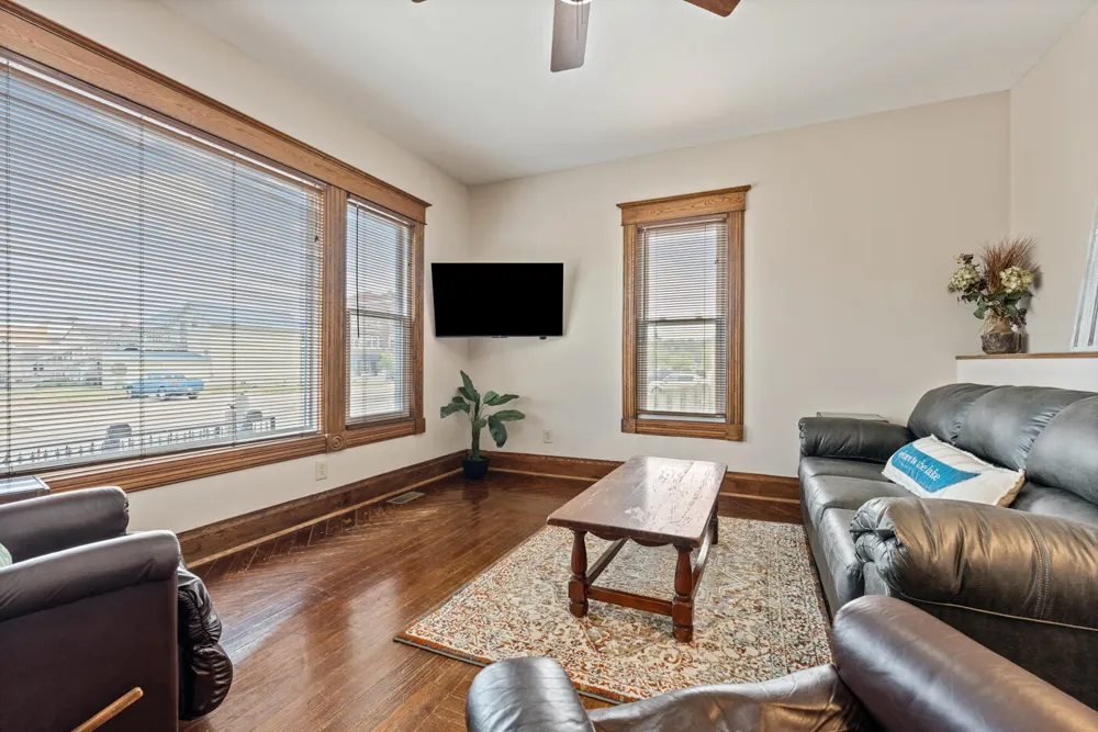 424 Huron Street South Haven City, MI 49090