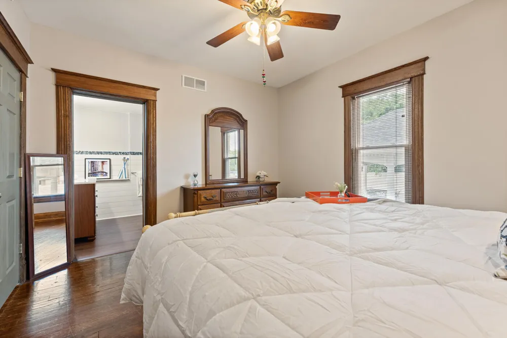 424 Huron Street South Haven City, MI 49090