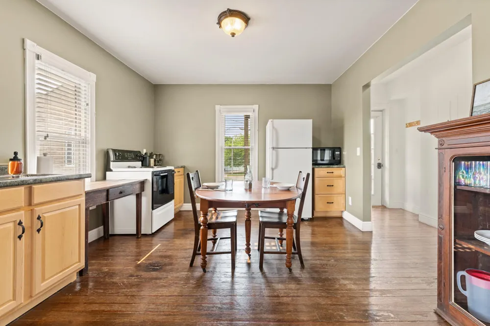 424 Huron Street South Haven City, MI 49090
