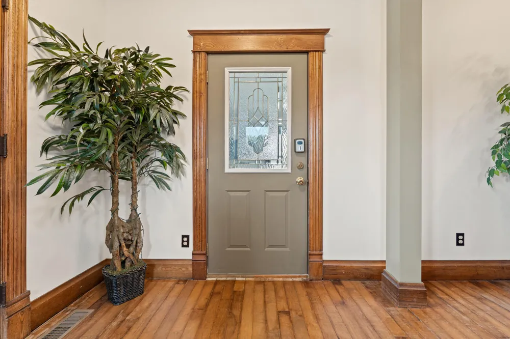 424 Huron Street South Haven City, MI 49090