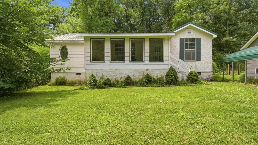 415 Hickory Street Rossville, GA 30741