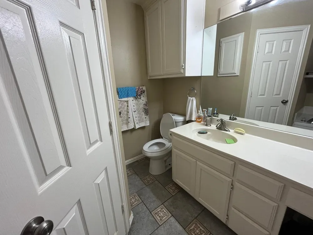 747 E 6th Street Krum, TX 76249